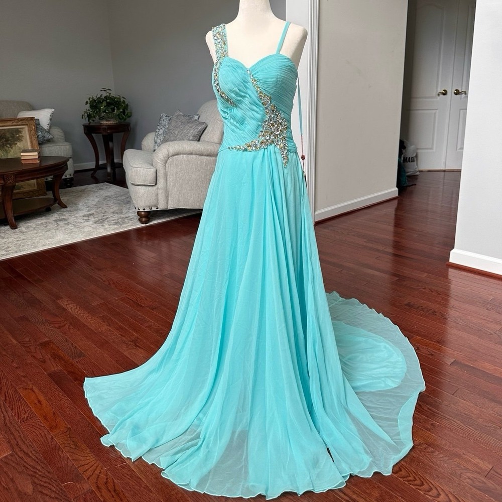 USA Vintage Embellished Beaded Big Bling Gown Formal Fantasy Princess Blue Dress